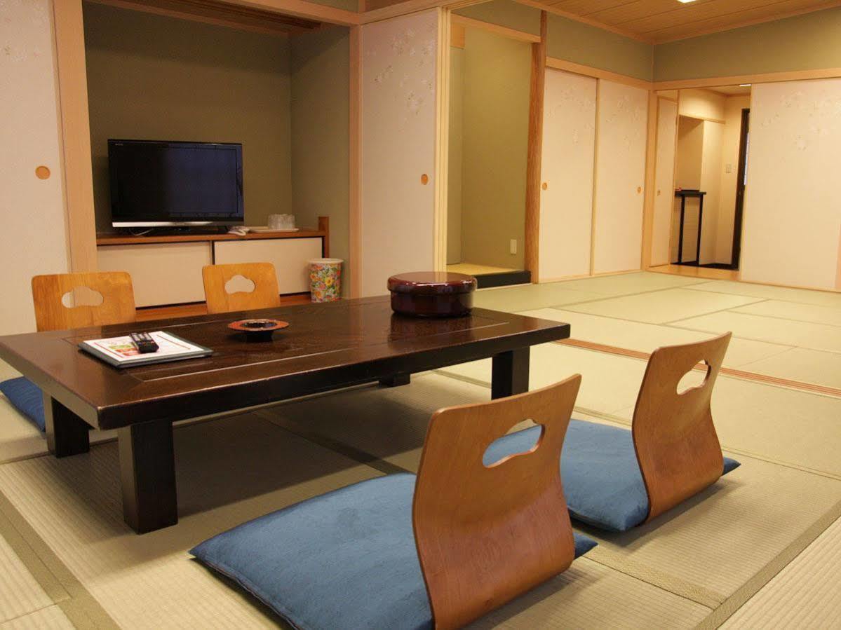 Kanko Hotel Tamaru Nara Esterno foto