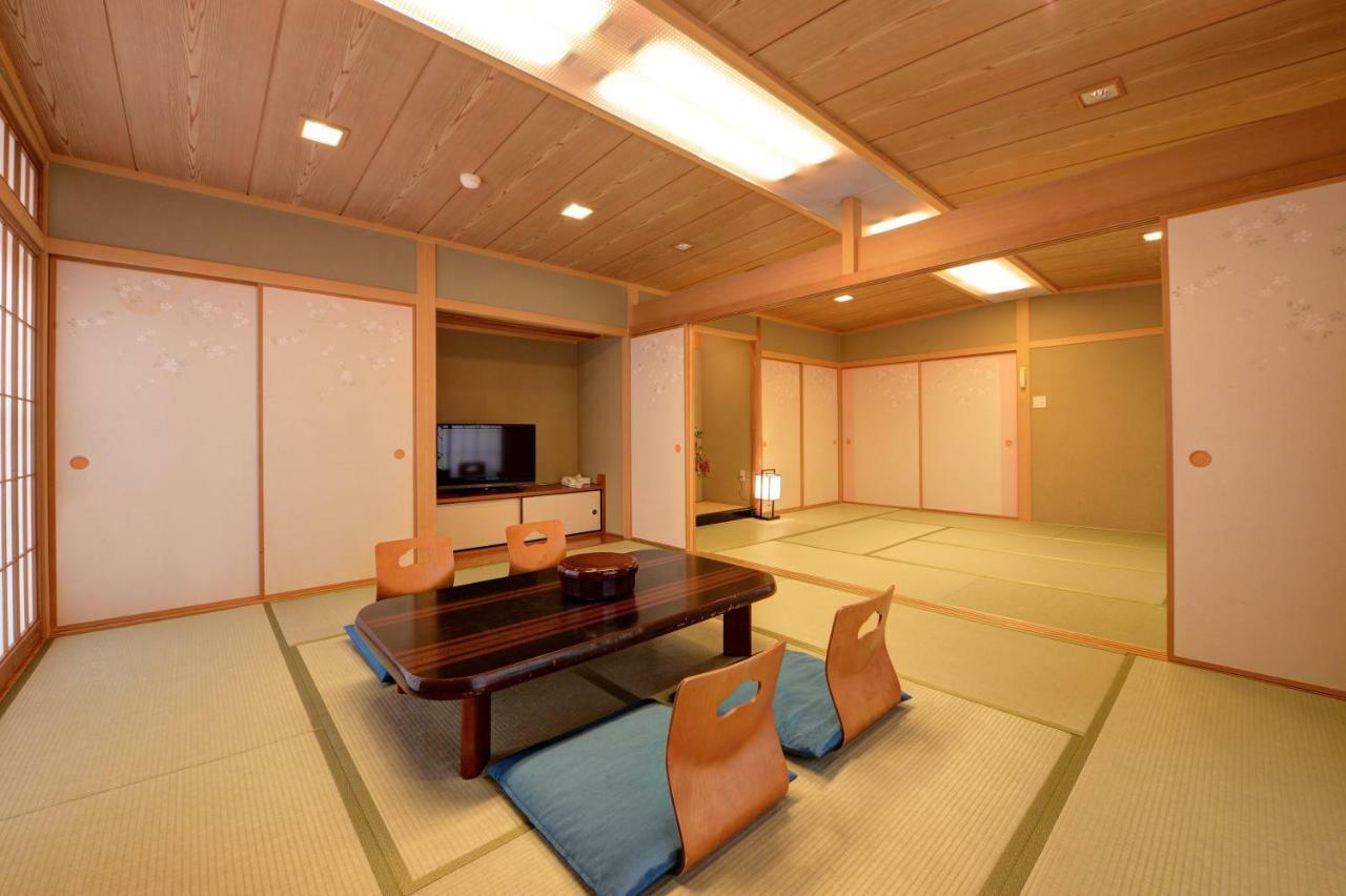 Kanko Hotel Tamaru Nara Esterno foto