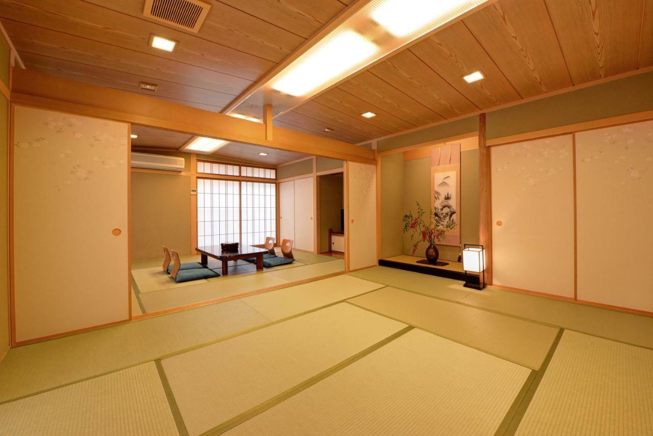 Kanko Hotel Tamaru Nara Esterno foto